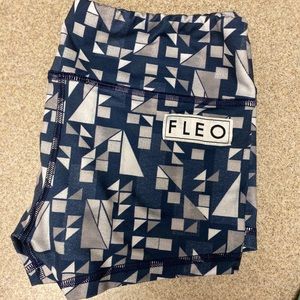 Fleo shorts